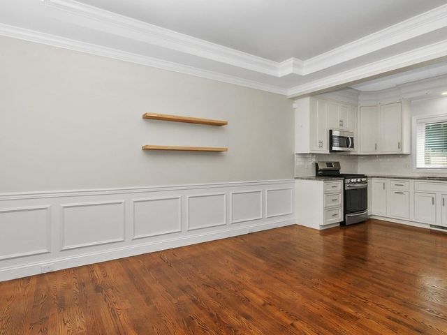 66 Ash Street 1, Waltham, MA 02453