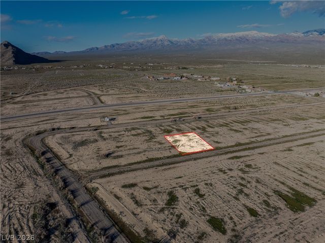 1660 West Drake Lane, Pahrump, NV 89060