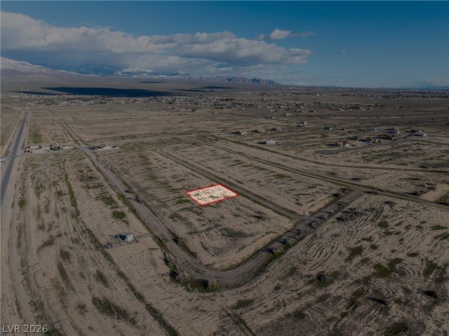 1660 West Drake Lane, Pahrump, NV 89060