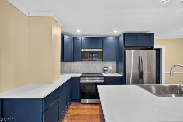 512 N Main St, Greenwich Twp., NJ 08886