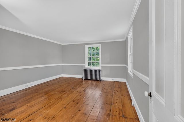 512 N Main St, Greenwich Twp., NJ 08886