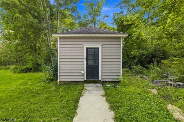 512 N Main St, Greenwich Twp., NJ 08886