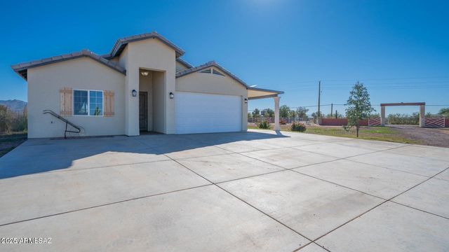 13570 W Manville Road, Tucson, AZ 85743