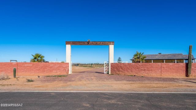 13570 W Manville Road, Tucson, AZ 85743