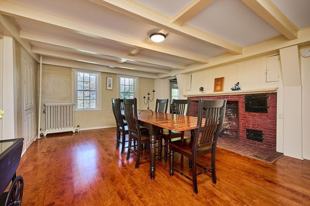 179 South St, Northampton, MA 01060