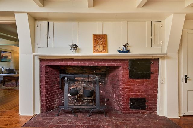 179 South St, Northampton, MA 01060