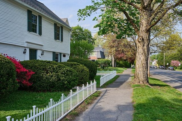 179 South St, Northampton, MA 01060