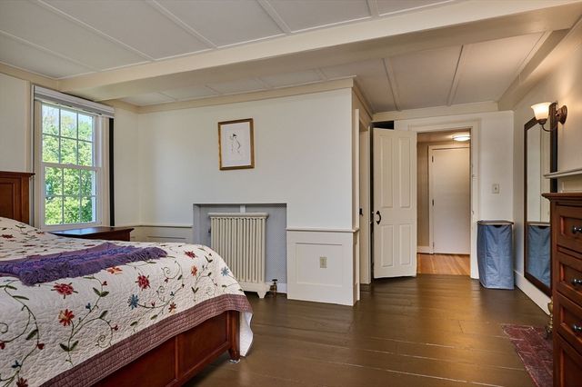 179 South St, Northampton, MA 01060