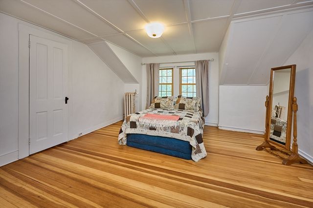 179 South St, Northampton, MA 01060