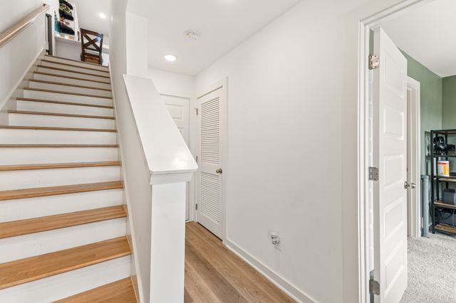 302 Williams Ave Unit 102, Madison, TN 37115