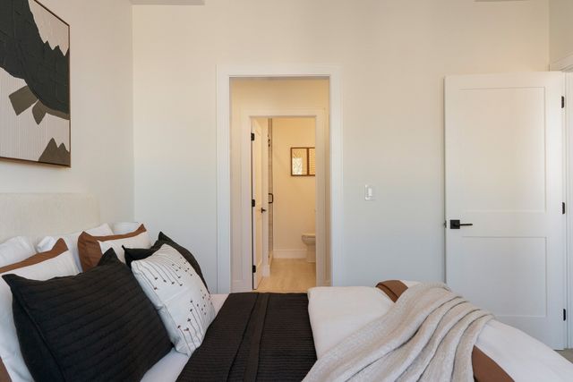 28A Swan Avenue PH, Boston, MA 02128