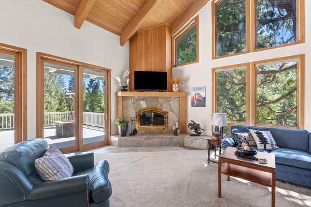928 Bear Run, Arnold, CA 95223