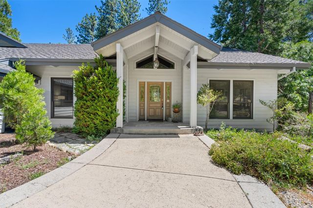 928 Bear Run, Arnold, CA 95223