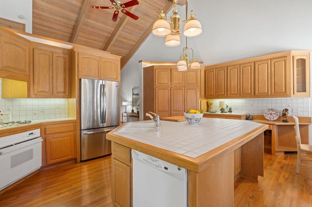 928 Bear Run, Arnold, CA 95223