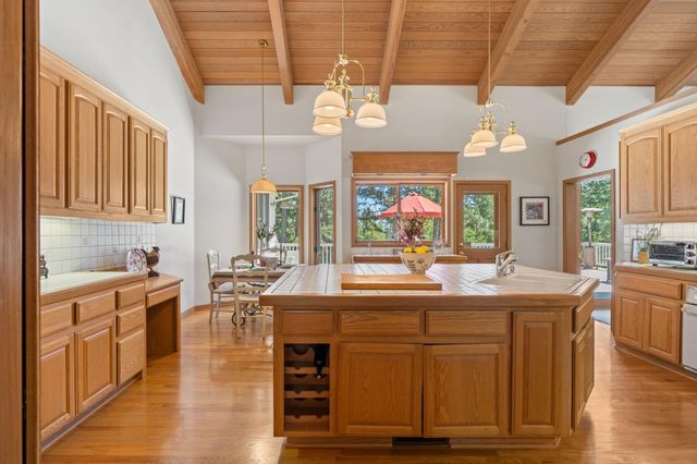 928 Bear Run, Arnold, CA 95223