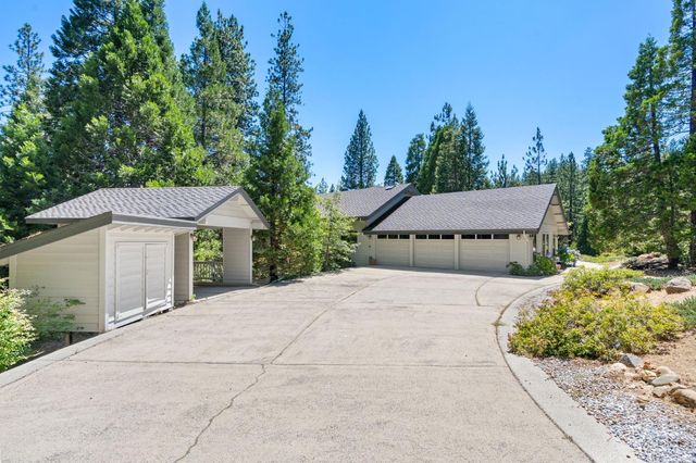 928 Bear Run, Arnold, CA 95223