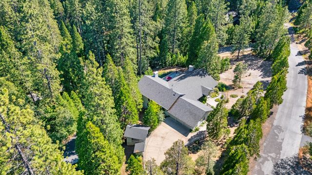 928 Bear Run, Arnold, CA 95223
