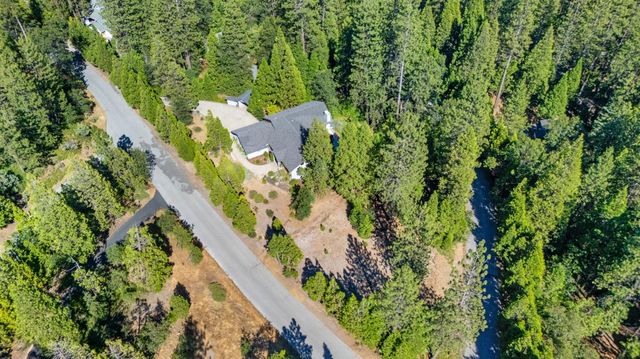 928 Bear Run, Arnold, CA 95223