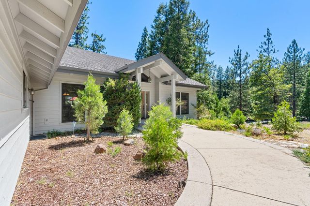 928 Bear Run, Arnold, CA 95223