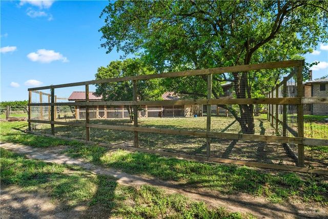 25730 W Mile 5 W, Monte Alto, TX 78538
