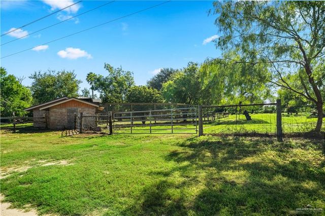 25730 W Mile 5 W, Monte Alto, TX 78538