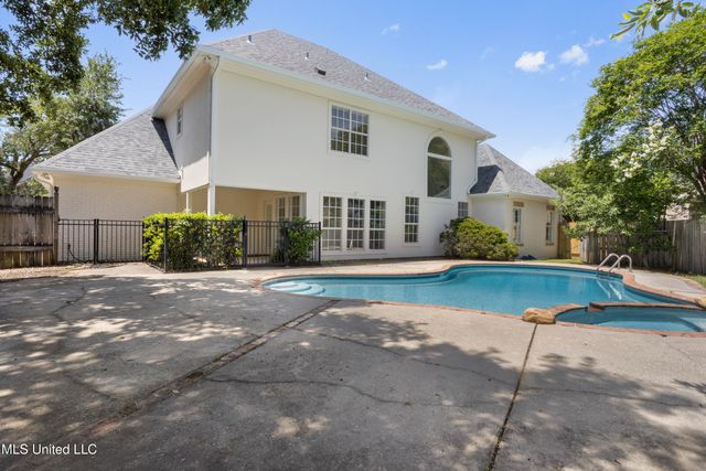 9020 Victoria Circle, Gulfport, MS 39503