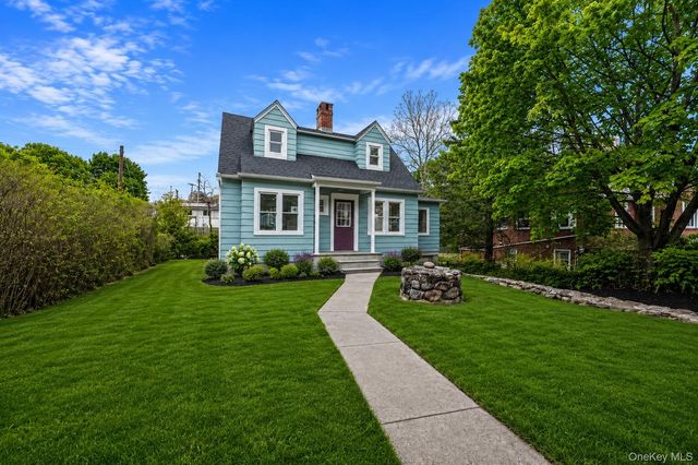 11 Mearns Avenue, Highland Falls, NY 10928