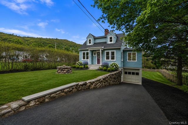 11 Mearns Avenue, Highland Falls, NY 10928