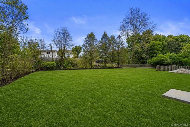 11 Mearns Avenue, Highland Falls, NY 10928