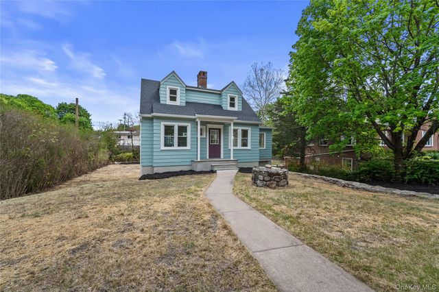 11 Mearns Avenue, Highland Falls, NY 10928