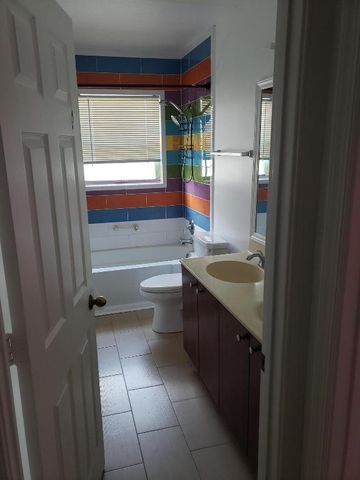 6759 Silver Ridge Lane, Greenacres, FL 33413