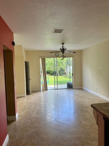 6759 Silver Ridge Lane, Greenacres, FL 33413