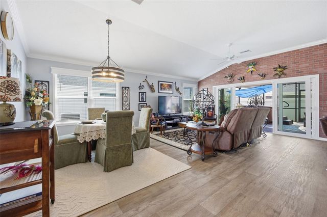 2910 MONUMENT WAY, The Villages, FL 32163