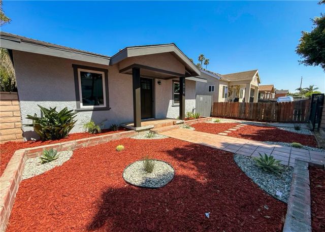 6316 8th Avenue, Los Angeles, CA 90043