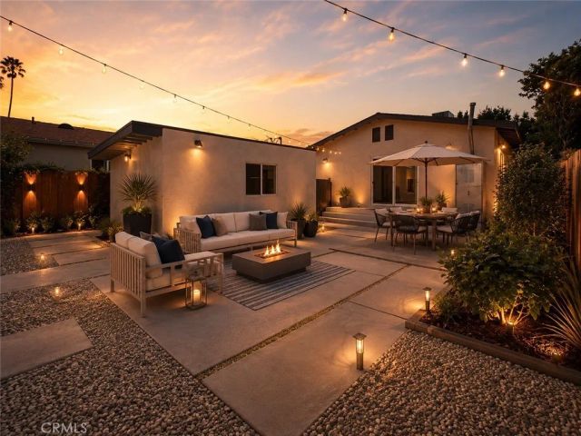 6316 8th Avenue, Los Angeles, CA 90043