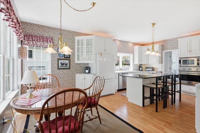 17 Village Drive, Atkinson, NH 03811