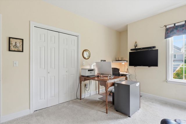 17 Village Drive, Atkinson, NH 03811