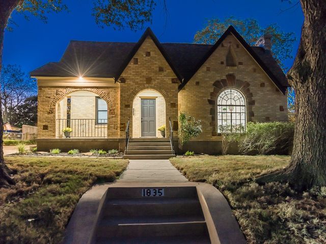 1835 Cedar Crest Boulevard, Dallas, TX 75203