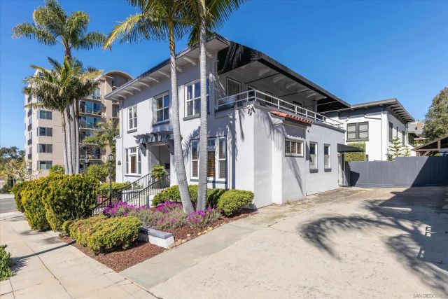 106 Thorn St, San Diego, CA 92103