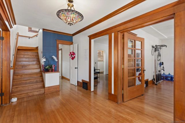 106 Thorn St, San Diego, CA 92103