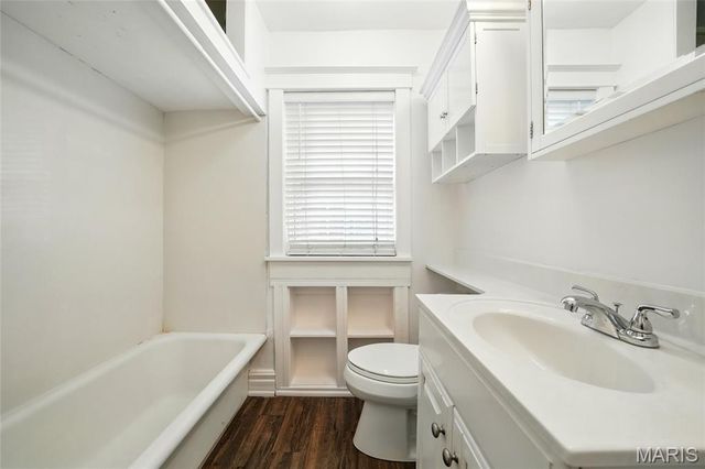 1457 Sproule Avenue, St Louis, MO 63139