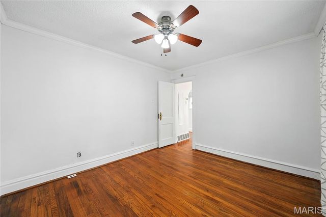 1457 Sproule Avenue, St Louis, MO 63139