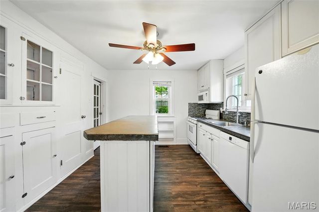 1457 Sproule Avenue, St Louis, MO 63139