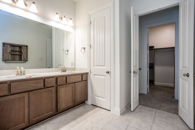 8101 Meadow Valley Drive, Mckinney, TX 75071
