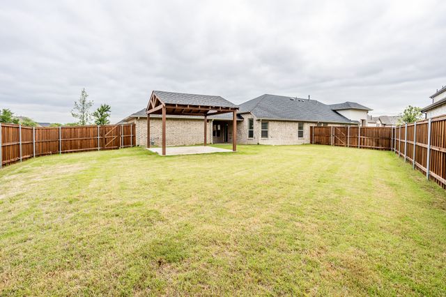 8101 Meadow Valley Drive, Mckinney, TX 75071