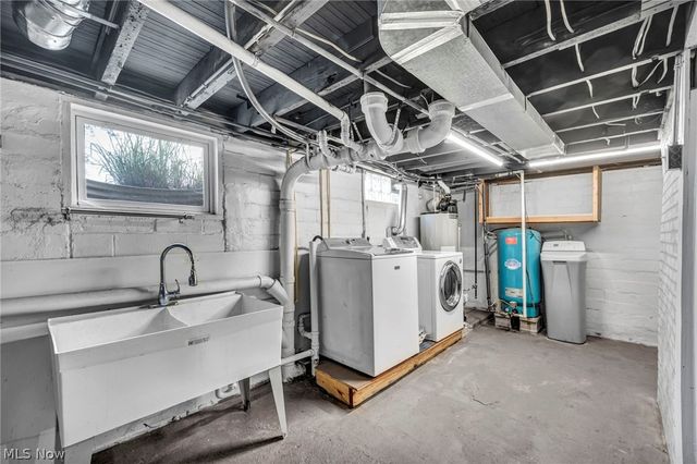 3789 Hummel Drive, Akron, OH 44319