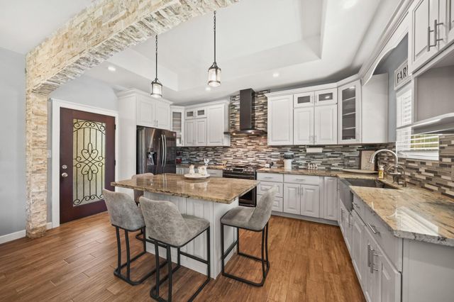 11021 32nd Street, Santa Fe, TX 77510