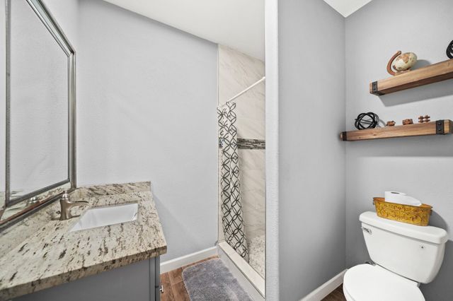 11021 32nd Street, Santa Fe, TX 77510