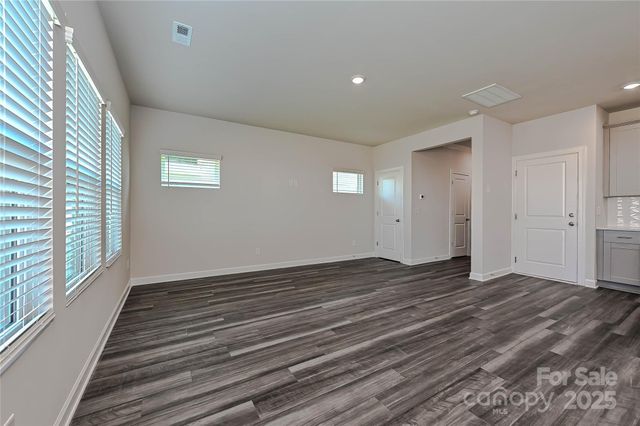 1421 31st Street NE, Conover, NC 28613