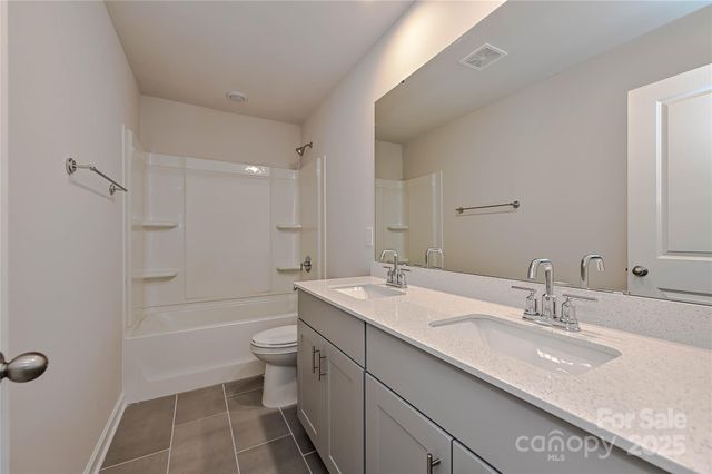 1421 31st Street NE, Conover, NC 28613